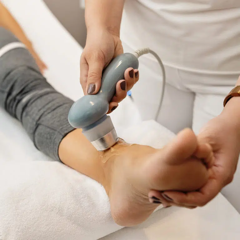 Ultraschalltherapie Gerät in Behandlung